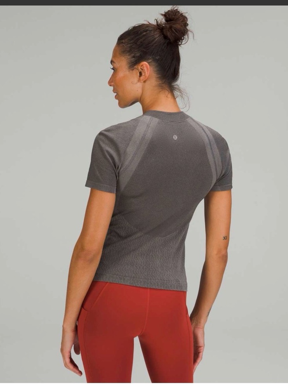 Lululemon Seamless Training Short Sleeve Shirt